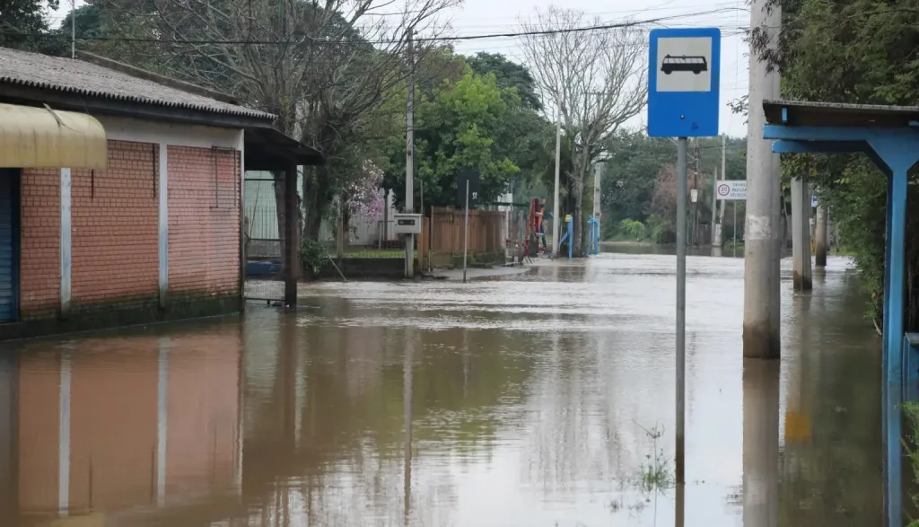 Cheia do Rio dos Sinos é grande e vai se agravar entre o Vale e Canoas