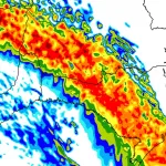 Frente fria vai levar chuva a oito estados com risco de temporais