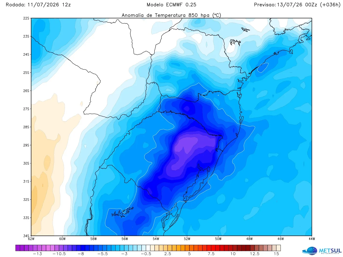 Mapa do modelo europeu mostra massa de ar frio sobre o Sul do Brasil neste domingo