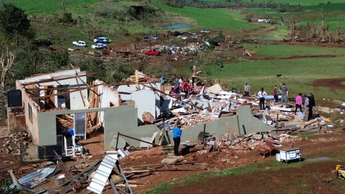 Foto de tornado em Giruá