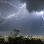 Rio Grande do Sul teve mais de 400 mil raios em três dias