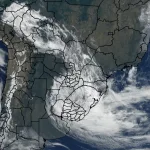 Imagens de satélite mostram ciclone em formação sobre o continente