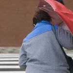 Ciclone e frente fria trazem mudança do tempo nesta quinta-feira