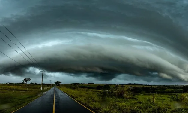 Ciclone traz vento e impulsiona frente fria com chuva em 11 estados