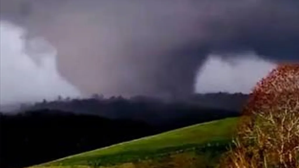 Especialista alerta: “precisamos educar as pessoas a reconhecerem tornado”