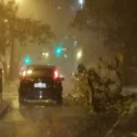 Violento temporal com vendaval de 132 km/h em Porto Alegre