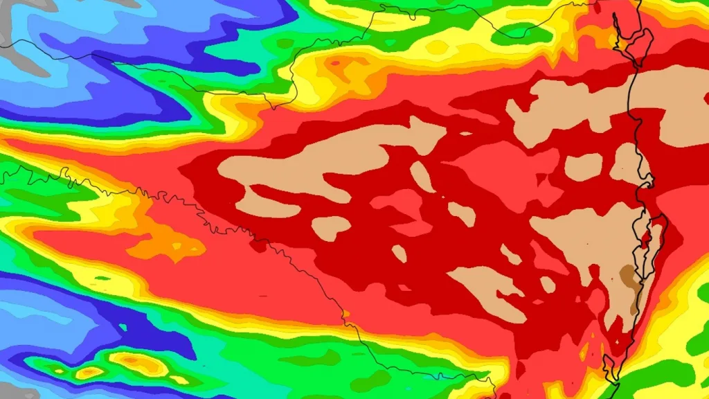Chuva volumosa pode trazer transtornos em Santa Catarina