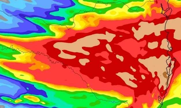 Chuva volumosa pode trazer transtornos em Santa Catarina