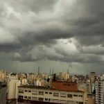 Setembro começa com frente fria, ciclone na costa e chegada de ar frio