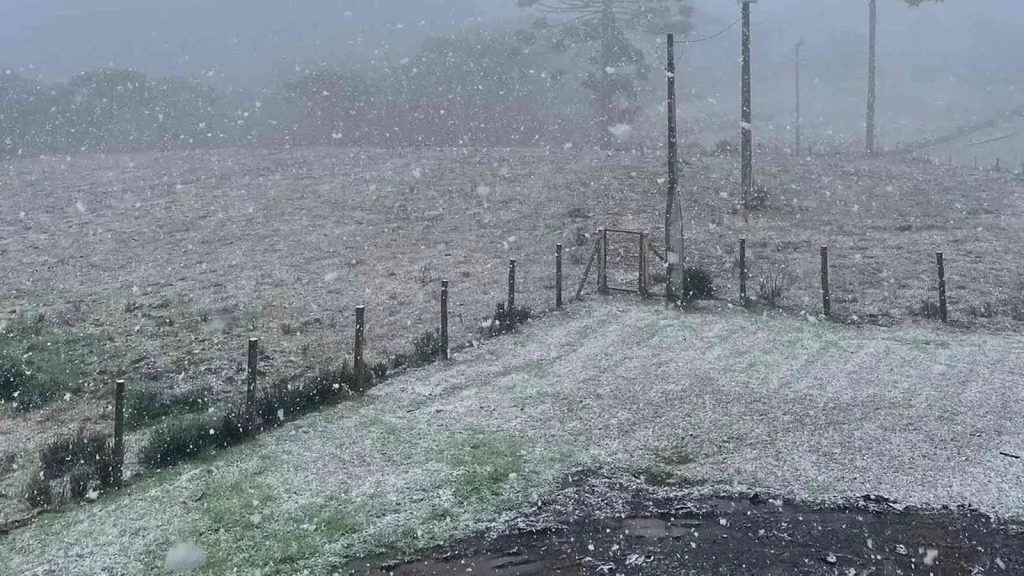 Sul do Brasil pode ter neve e chuva congelada nas próximas horas