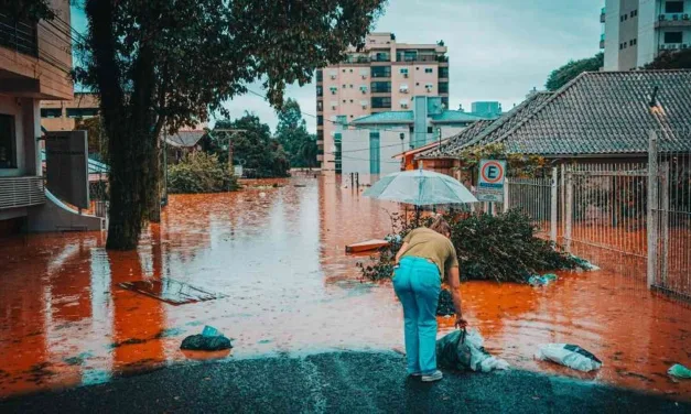 Mais rios saem do leito após nova rodada de chuva e situação vai piorar