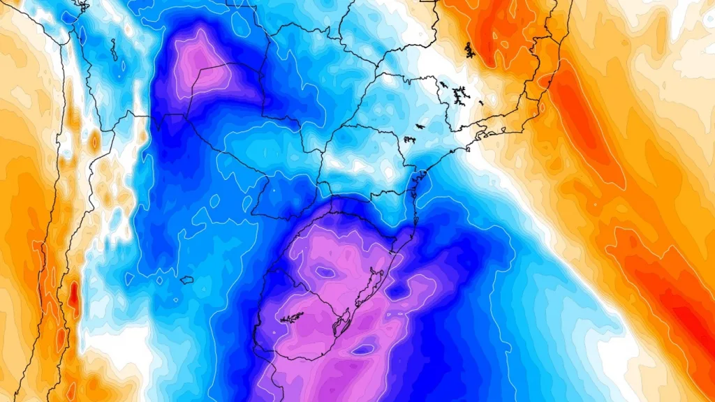 Ciclone intenso no Atlântico traz primeira massa de ar frio da primavera