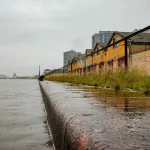 Guaíba completa duas semanas sob cheia em Porto Alegre