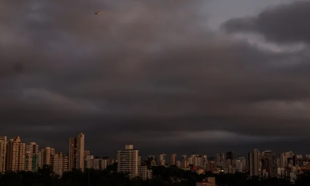 Risco de temporais e chuva forte em 12 estados nesta quinta-feira